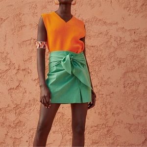 Zara green bow mini skirt